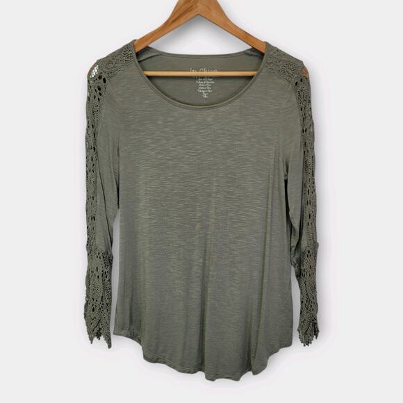 Chicos Lace Sleeve Top Size 0 (Small) Olive Green Soft Stretchy Casual - Picture 1 of 7